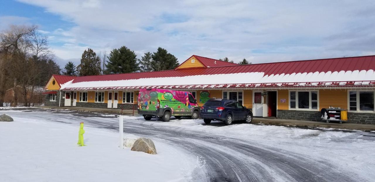 Middlebury Sweets Motel Exteriör bild